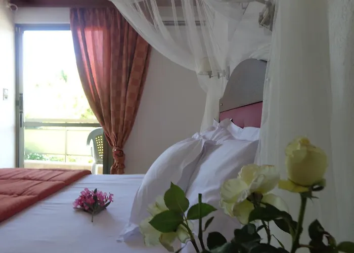 Angela Hotel