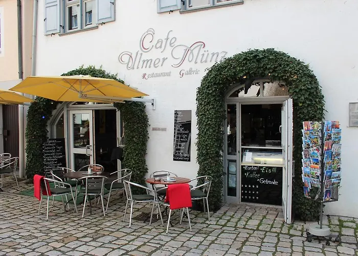 Hotel Schmales Haus