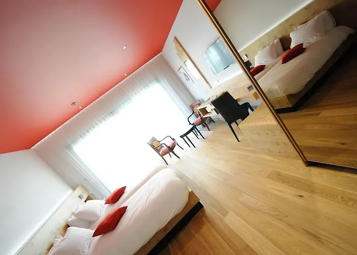 Logis Hotel Restaurant Au Boeuf Rouge