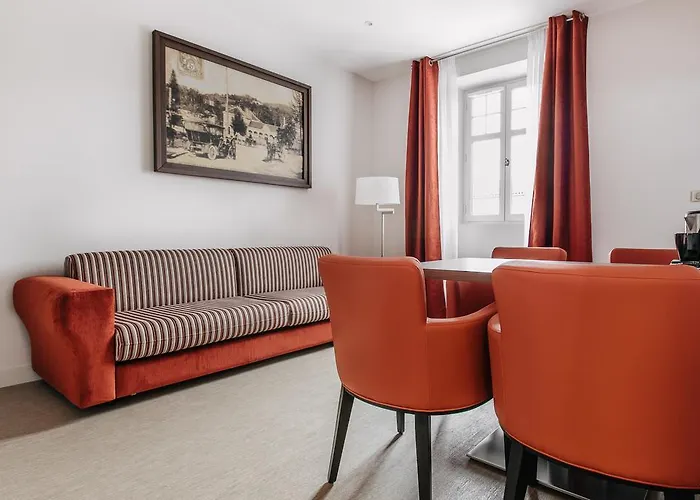 Hotel-Cafe Du Trinquet