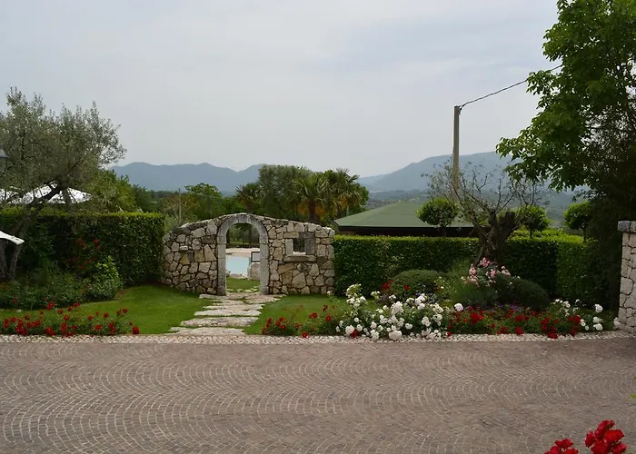 Hotel La Grotte
