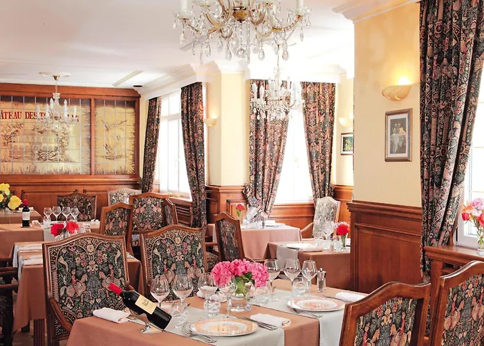 Logis Hotel & Restaurant - Le Chateau Des Tourelles 3 Etoiles