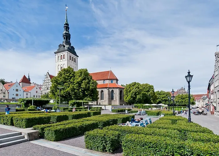 Old Town Central Apartment