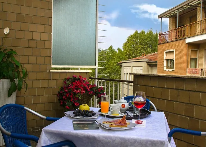 Domus Hotel