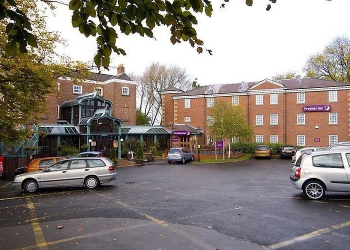 Premier Inn Stockport Central