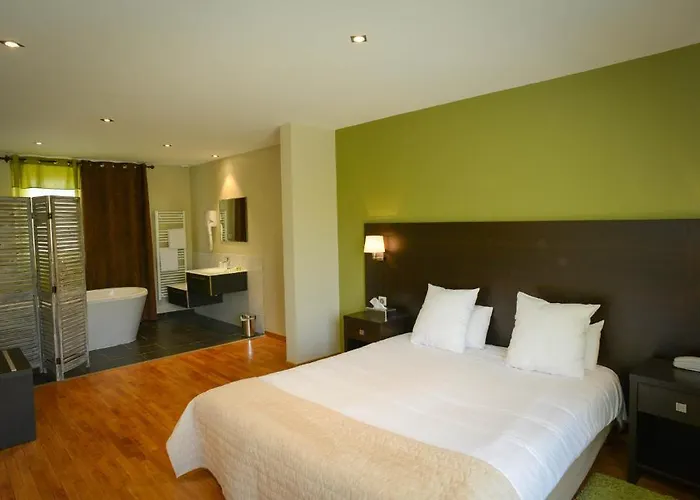 Logis Hotel Restaurant L'Auberge Normande