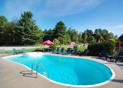 Econo Lodge Inn & Suites Rutland East - Killington