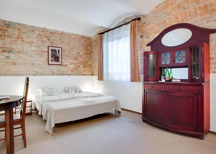 Janne Hotel With Self Check-In