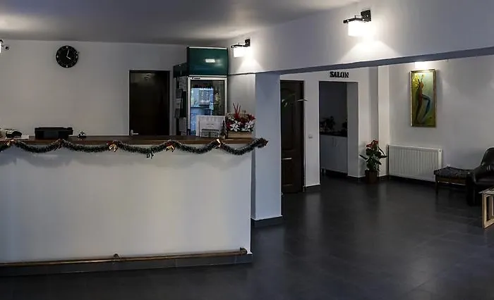 Hotel Dacor