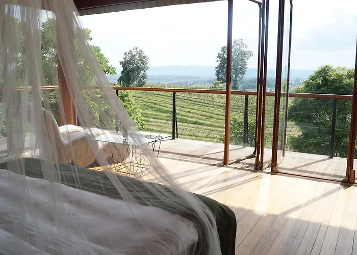 Aythaya Monte Divino Lodge