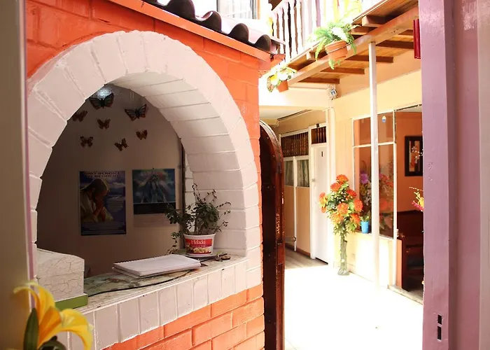 Hostal Yumbo Imperial