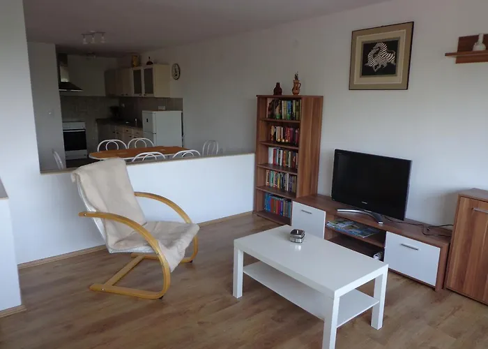 Eva Apartman