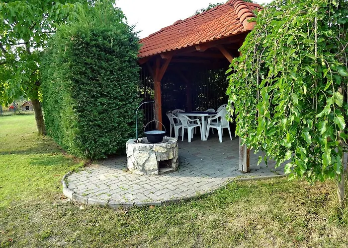 Albizia Apartments