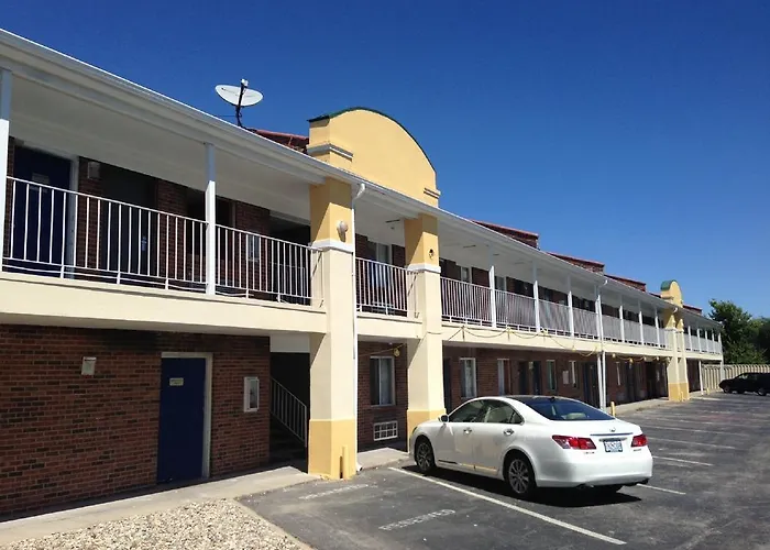 Days Inn By Wyndham Liberty/Ne Kansas City