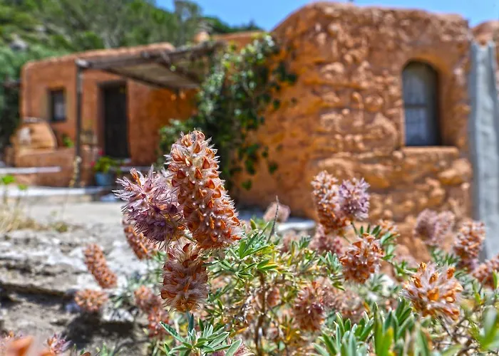 Aparthotel Aspros Potamos à Makrýgialos