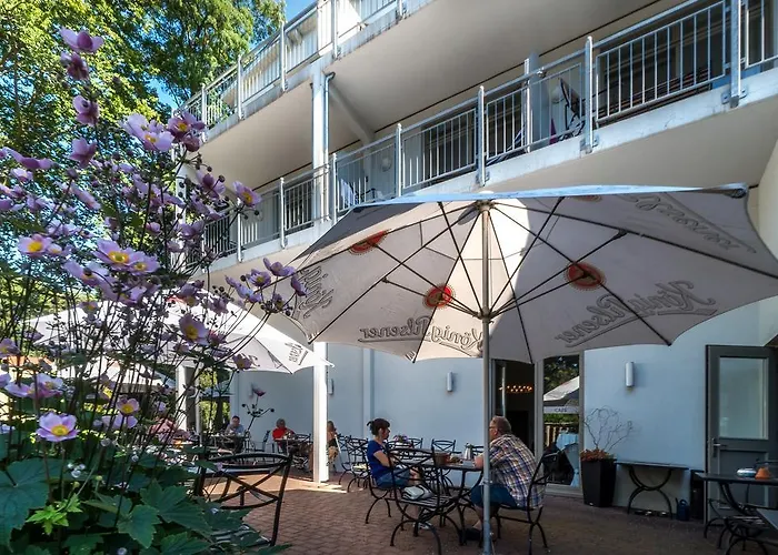 Waldhotel