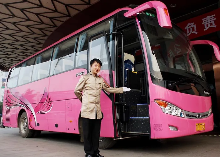 Zhenjiang Fengfan Holiday Hotel