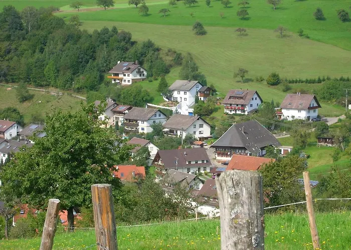 Panoramaferienwohnung Monika mit Pool