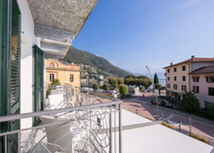 Residence Riva Del Lario