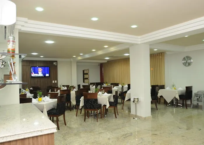 Mavil Plaza Hotel