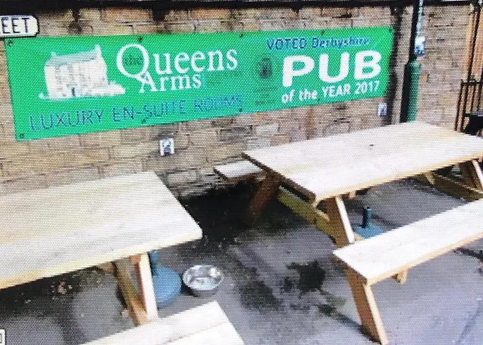 Queens Arms Country Inn
