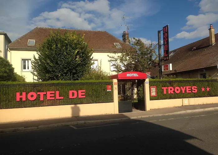 Contact Hotel Hotel De Troyes