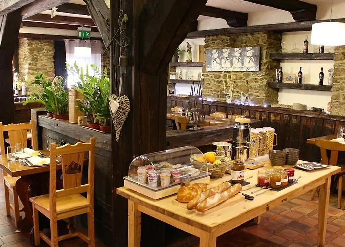 Hotel - Petit-Dejeuner Le Trift