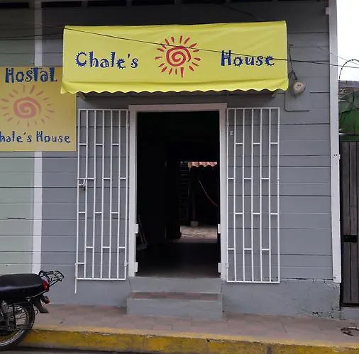 Chale'S House Hotel