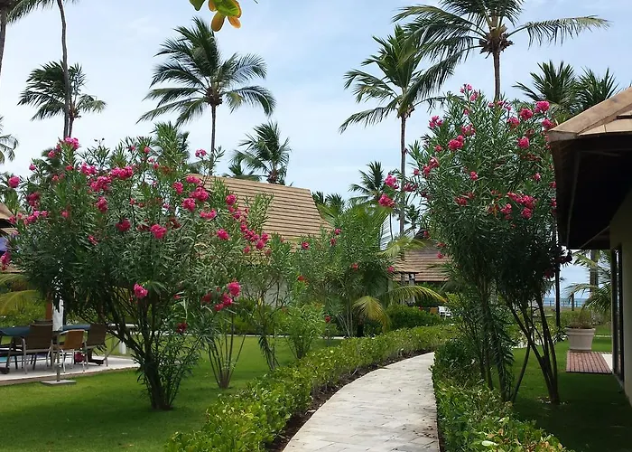 Carneiros Beach Resort