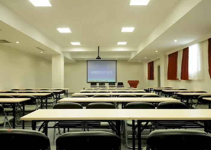 Super8 Hotel Anyang Hongqi Road
