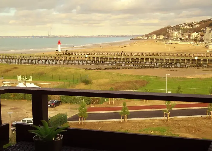 Les Marinas Vue Mer