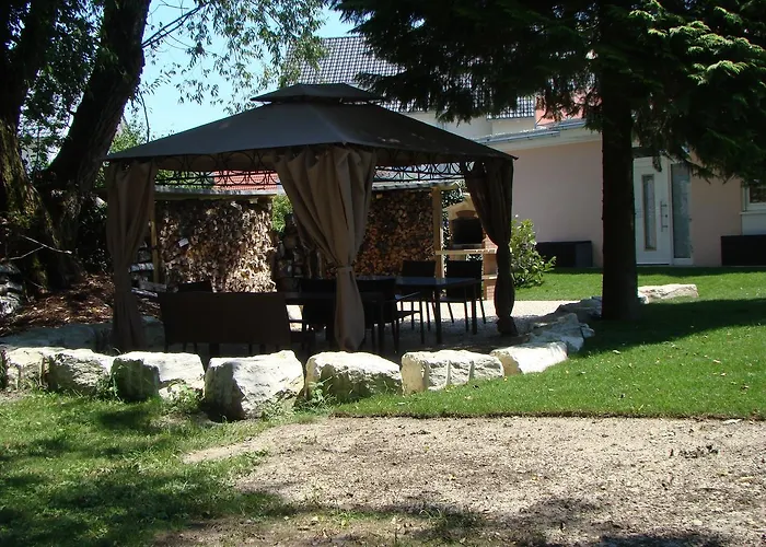 Bella Casa
