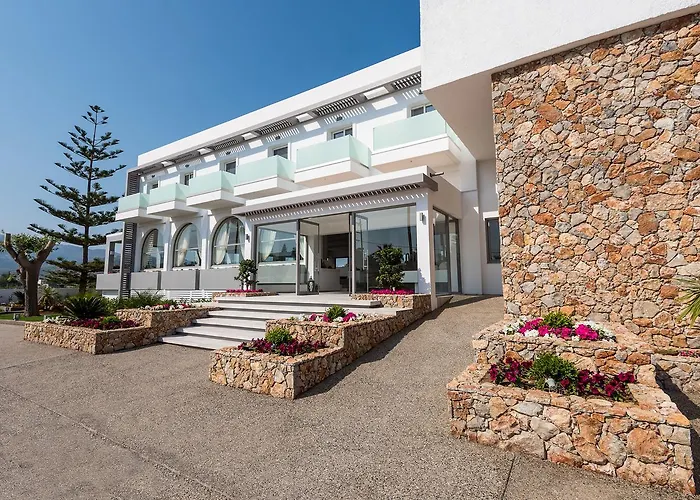 Gaia In Style - Adults Only