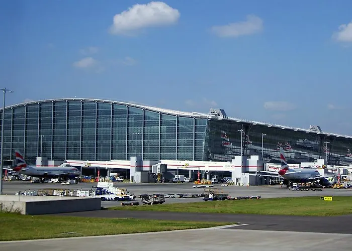 Heathrow Lodge Ltd