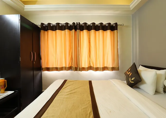 Hotel Loyal Residency