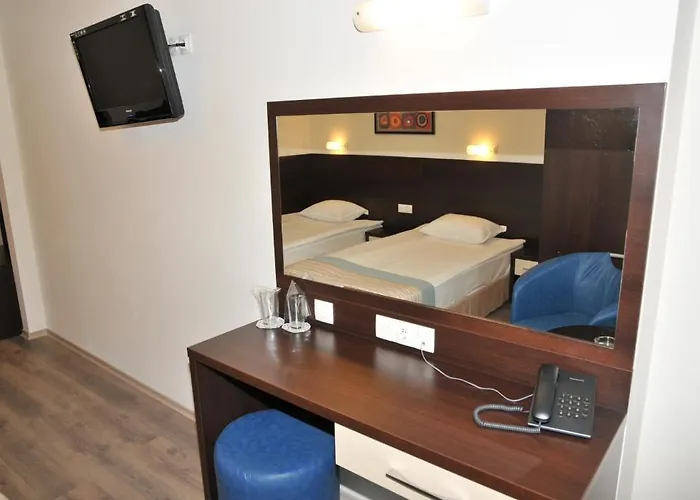 Hotel Burgas Free University