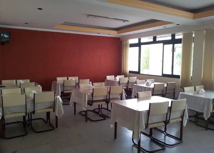 City Hotel Pf
