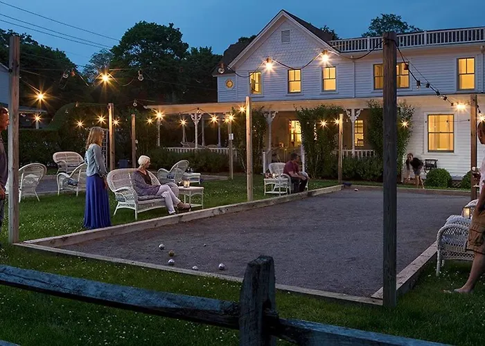Shelter Island House