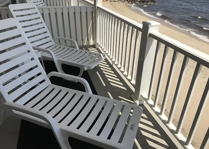 The Three Seasons Resort
