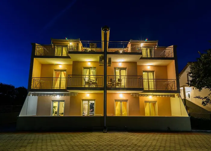 Apartments Neve