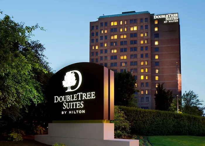 Doubletree Suites By Hilton Hotel Boston - Cambridge
