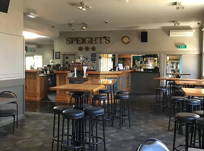 Otautau Hotel