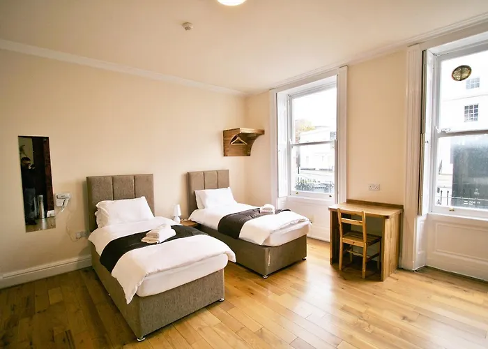 Central Studios Gloucester Place By Roomsbooked