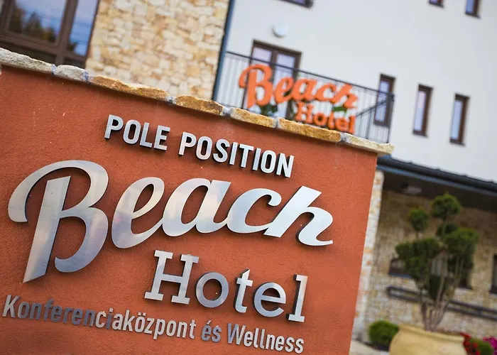 Pole Position Beach Hotel