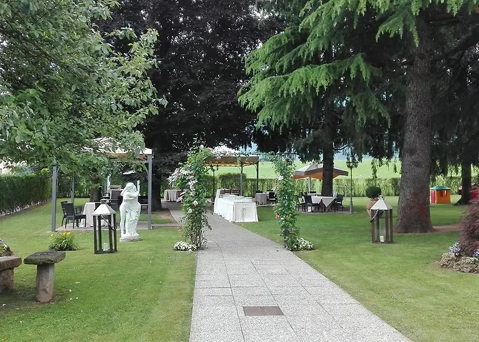 Albergo Ristorante La Bussola