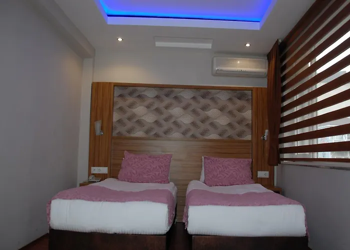 Göznur Otel