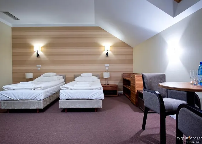 Hotel Lord Krosno
