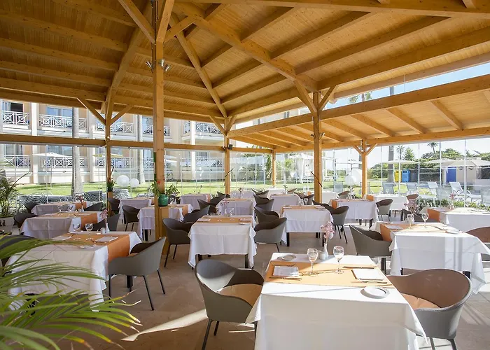 Hipotels Playa La Barrosa - Adults Only