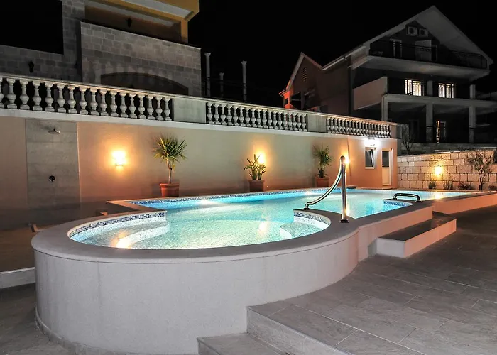 Pontus Luxury Apartments