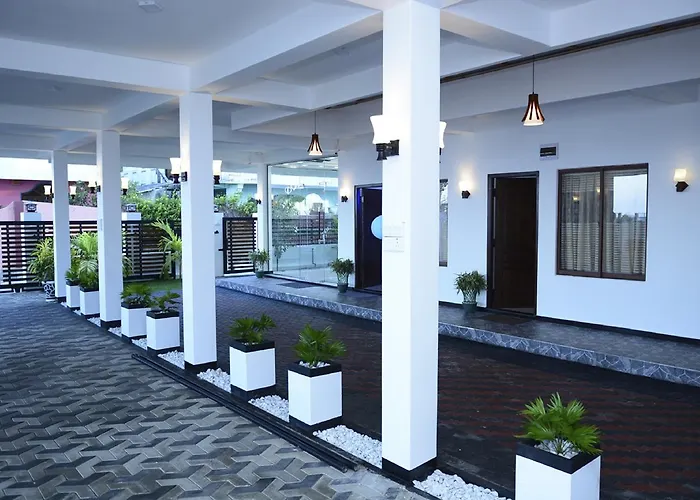 Liyonaa Beach Hotel